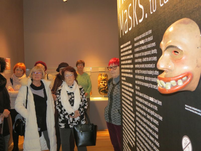 maske-od-rituala-do-karnevala